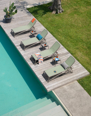 #pop:taupe #atlantico:taupe-olivegreen--atlantico-