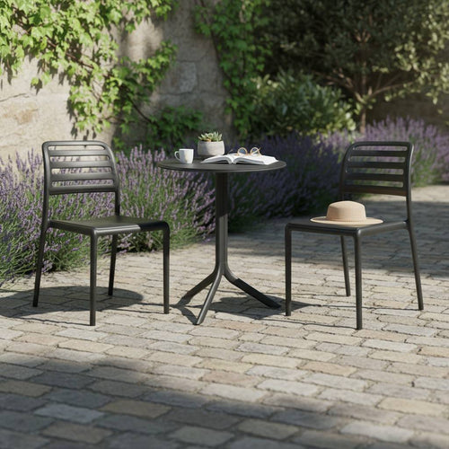 #spritz:charcoal #costa:charcoal