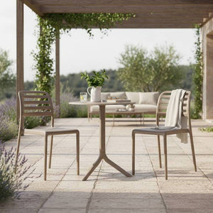 #spritz:taupe #costa:taupe