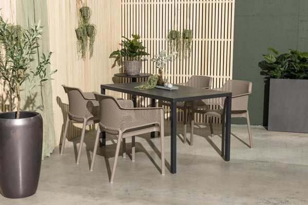#cube-140:charcoal #net-chair:taupe