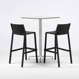 #fiore-bl:white #trill-760:charcoal