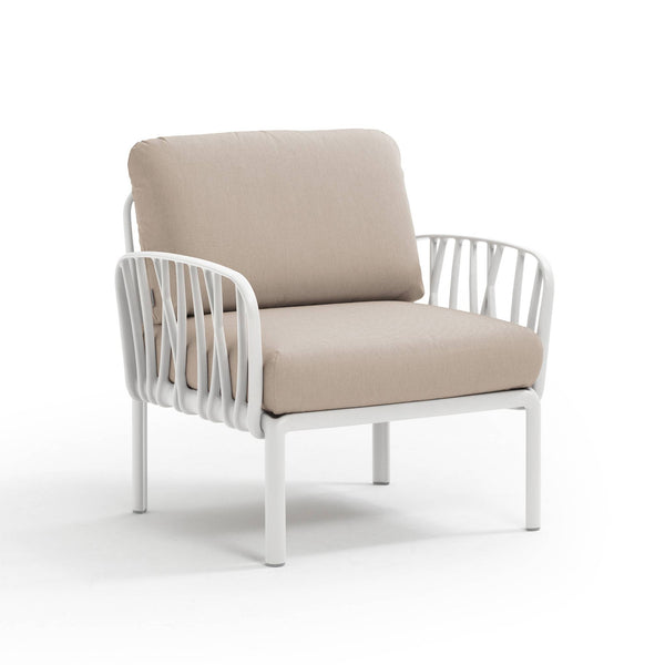 #komodo-arm:white #sunbrella-cushions:canvas