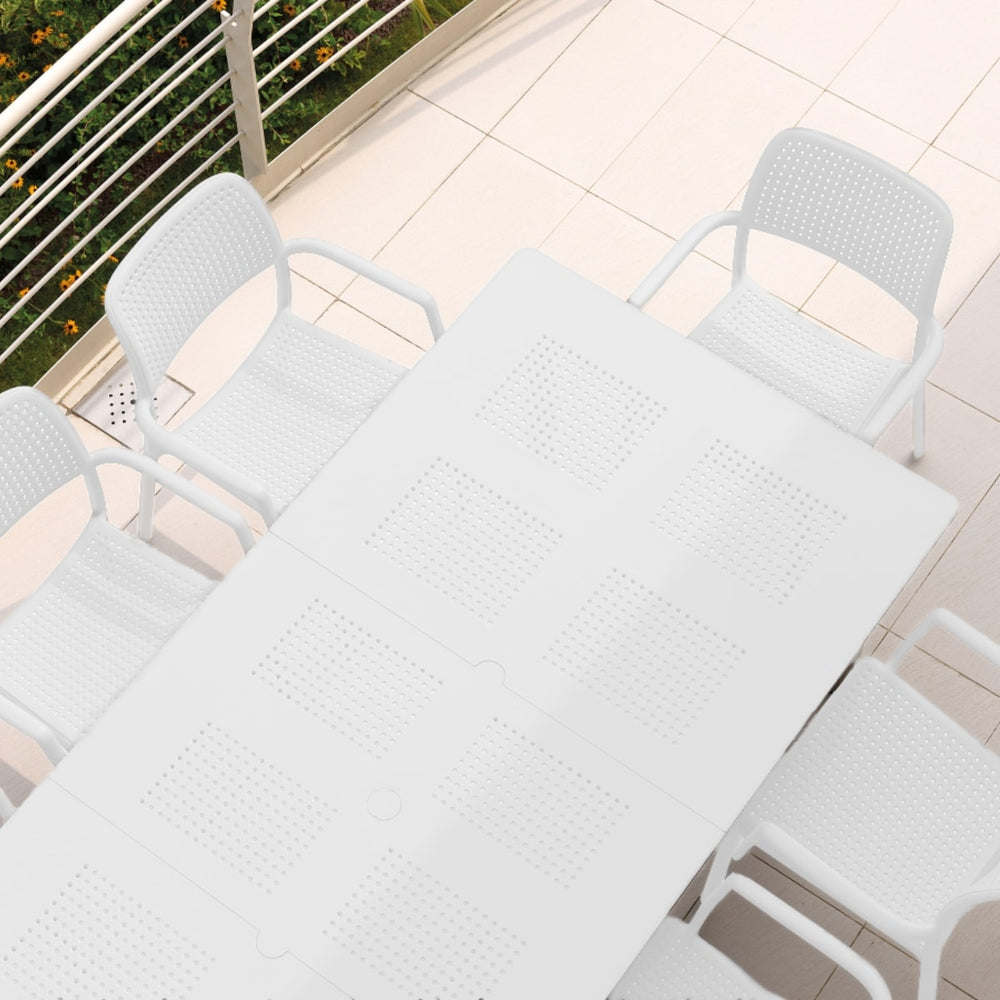 #libeccio:white #bora-arm:white