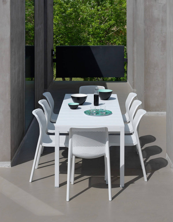 #rio-140:white #bit:white