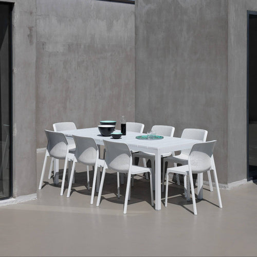 #rio-140:white #bit:white
