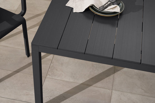#rio-140:charcoal #trill-arm:charcoal