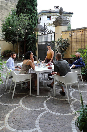 #rio-210:white #net-chair:white