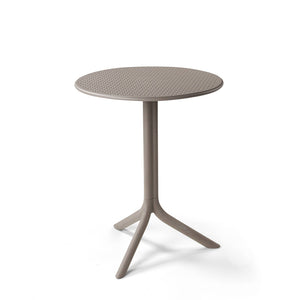 #step:taupe