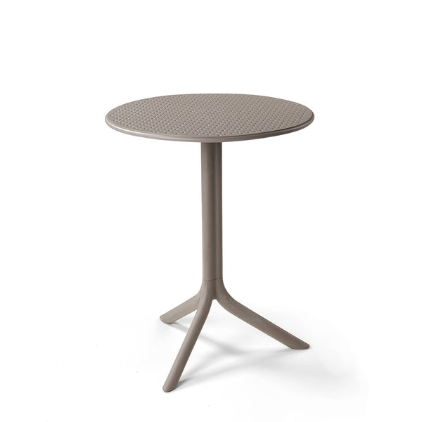 #step:taupe