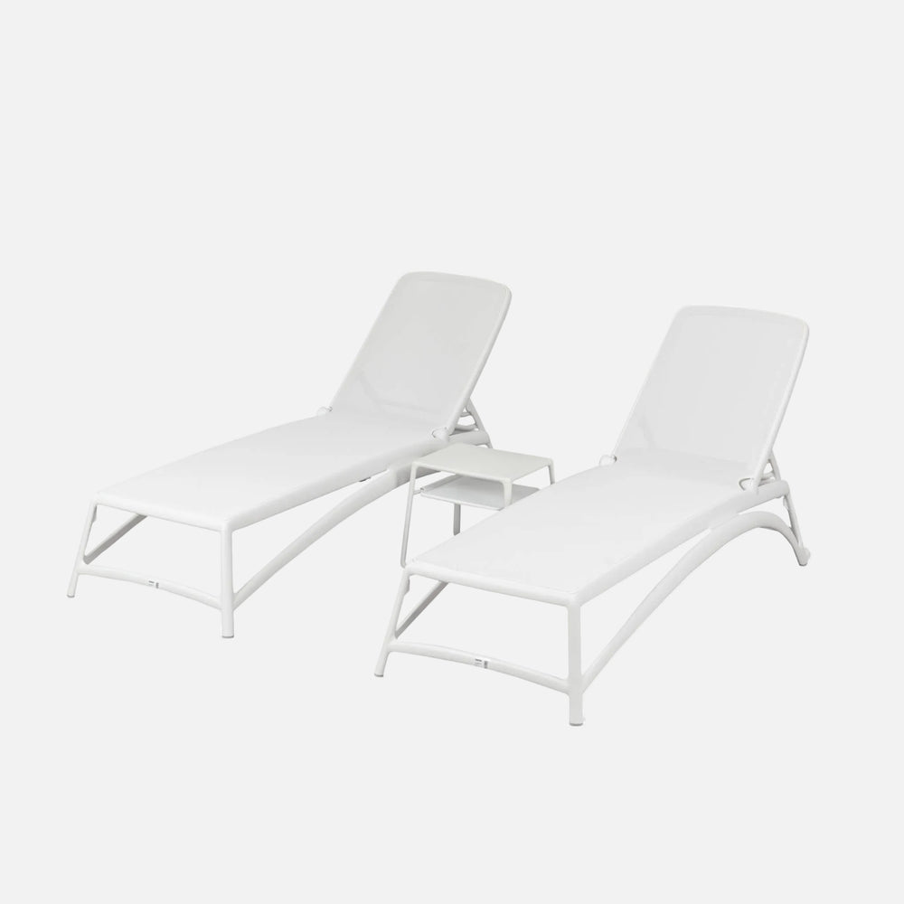 #pop:white #atlantico:white-white--atlantico-