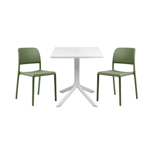 #clip-70:white #bora-bistro:olivegreen