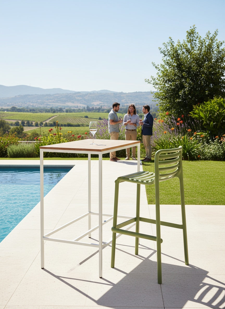 Perfect Outdoor High Dining