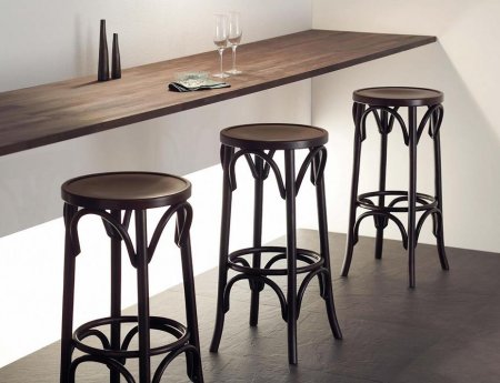 Wooden Bar Stools - Backless Bentwood Stools in Walnut